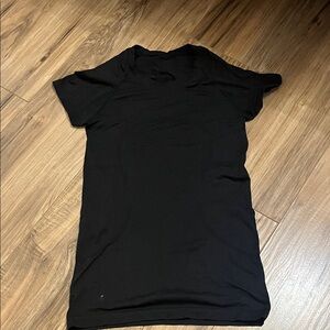 lululemon align t shirt size 4